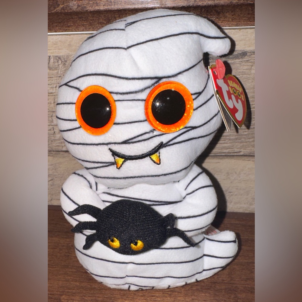 Super Cute Ty Beanie Boo OOOOKY The White Ghost  6" New Birthday Sept 30th